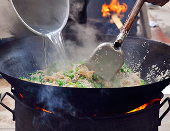 【建發(fā)·半山御園2期】“回味兒時(shí)，大鼎家宴”燃情開(kāi)席